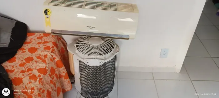 Vende-se um ar condicionado 9000 BTUs 