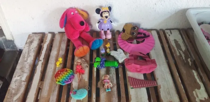 Brinquedos menina