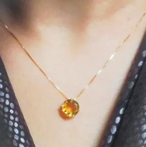 Pingente Em Ouro18k Citrino Natural 8mm Ponto De Luz Citrino Natural