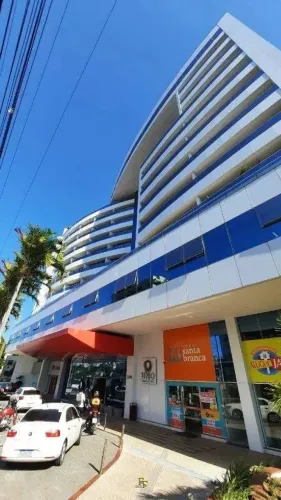 Dionísio Torres Sala Comercial de 33m² de área privativa toda mobiliada, climatizada, e re