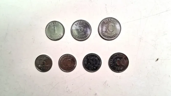 Coleção de Moedas Antigas - Cruzado e Cruzeiro Real - 7 moedas