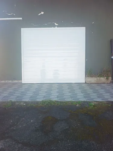 Portão alumínio branco a pronta entrega no precinho 
