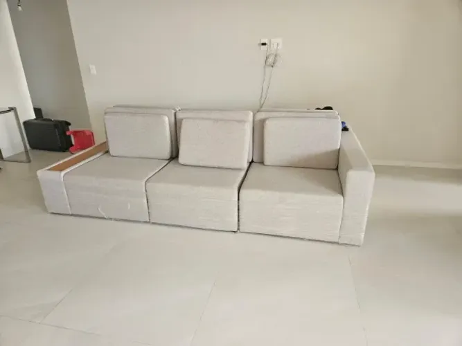 SOFA ILHA 2,80 M COR URANO EM LINHO