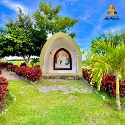 2 terrenos juntos -Vendo ou Troco por veículo - Condomínio Mãe Rainha!