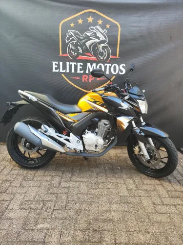 HONDA CB TWISTER 250 ABS DOURADA