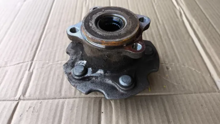 Cubo Roda Rolamento Traseiro Direito Rav4 2015