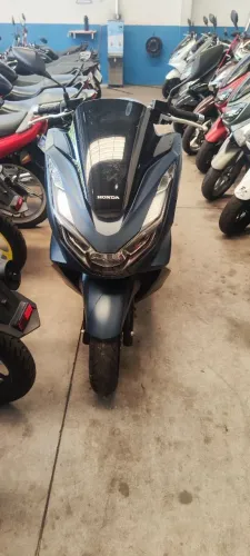 HONDA PCX 160 AZUL 2024 Shalon veículos Cariacica leia a descrição