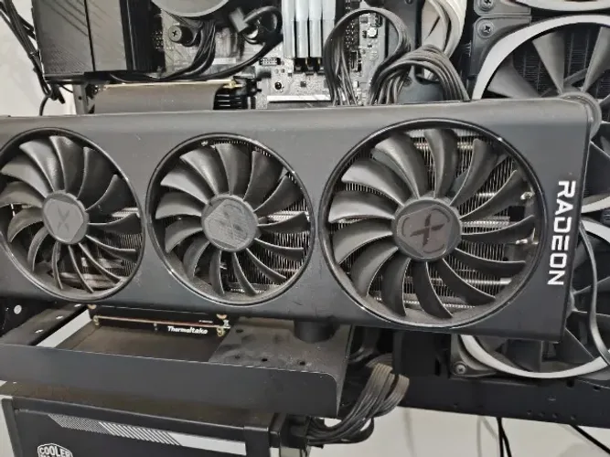 RX 6900XT Rx 6900 xt Excelente estado (aceito ofertas dentro da realidade)