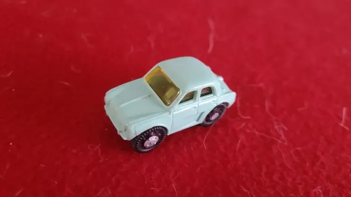 Carrinho Kinder Ovo Renault Dauphine K96 101