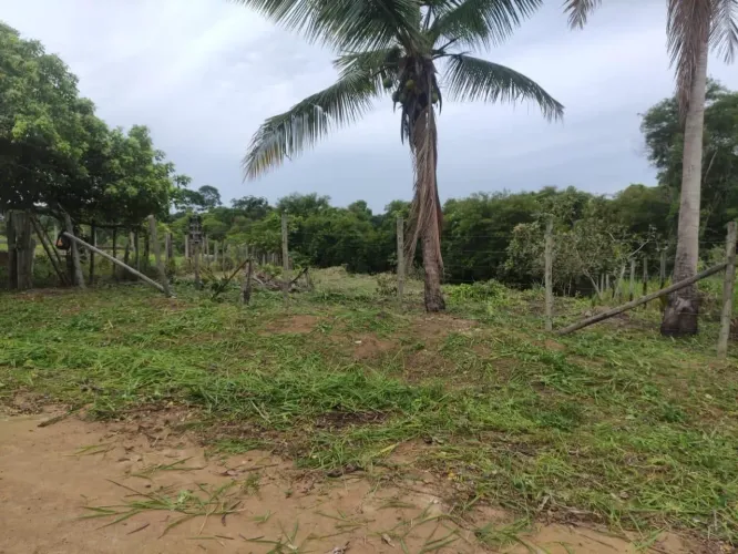 lote na praia de GUARAPARI, perto do hotel flynboyan agua mania, parcelo troco, pego carro