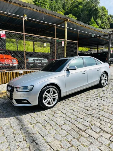 Audi A4 1.8 Turbo Nova. Teto solar, Bancos Elétricos top de linha. 2015