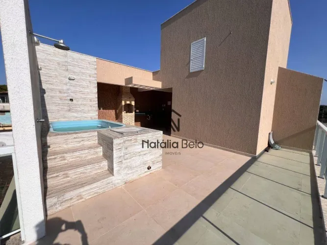 Triplex com piscina privativa em Costazul - Rio das Ostras.