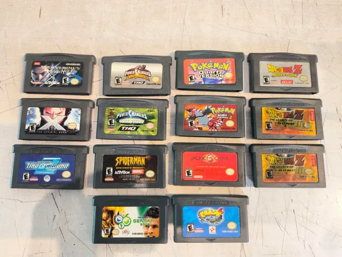 Fitas para game boy advanced   (3 por 120)