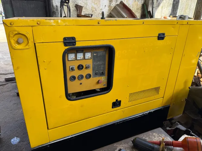Grupo gerador 50 kva gabinado 2010