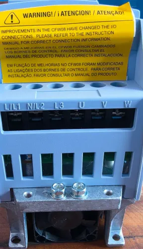 Inversor de frequência cfw08 de 1 CV 220v novo