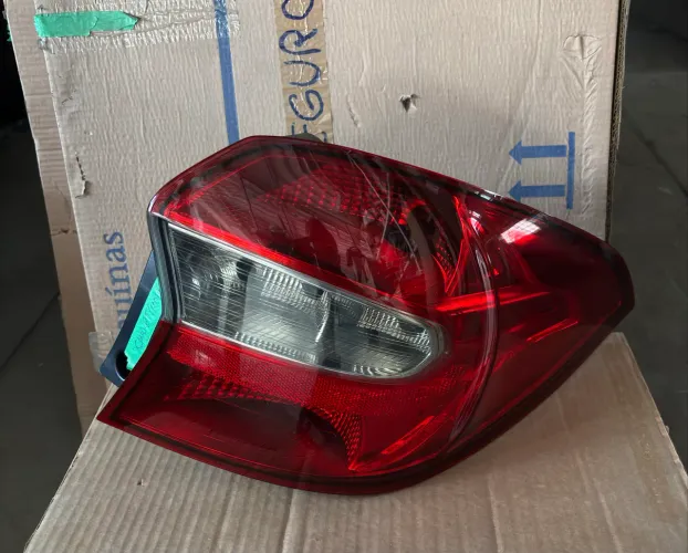 Lanterna Ford Ka Sedan 2015/2018