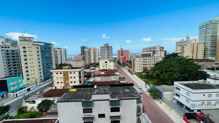 Apartamento à venda em Praia Grande no bairro Vila Tupi
