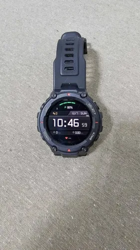Smartwatch Amazfit T-Rex - Tela 1.3, GPS, Bluetooth 1Gb