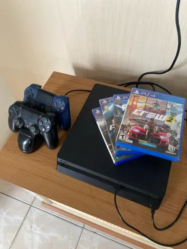 Ps4 slim