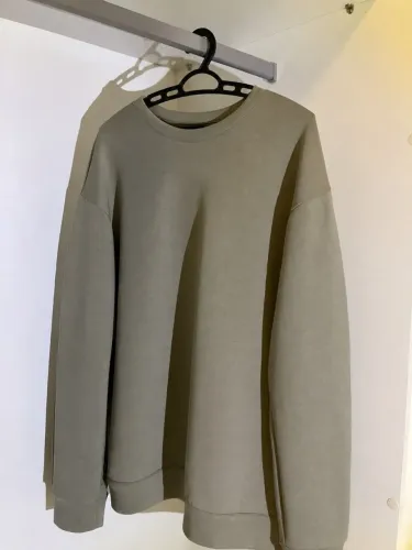 Blusa nike 24.7 verde musgo