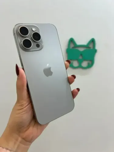 iPhone 16 Pro Max 512GB Natural Seminovo 91% Marcas de uso - Retire em loja física BH