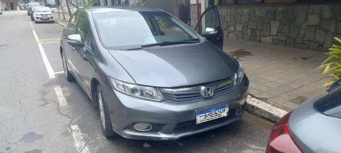 Honda Civic Sedan LXR 2.0 Flexone 16V Aut. 4P 2014