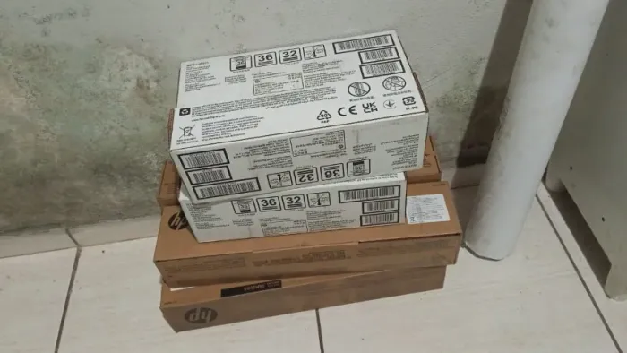 Kit com 8 Toners sendo 4 KMYC W2150XC + KKYC HP 808s