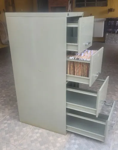 Arquivo de aço pasta suspensa