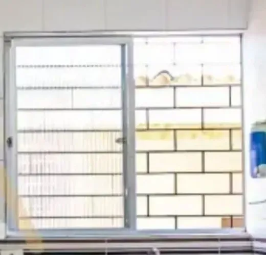 Vitro de alumínio + grade externa