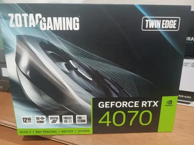 RTX 4070 12gb ZOTAC - Placa de vídeo 