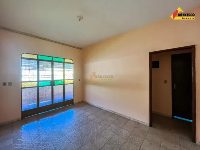 Casa para aluguel, 3 quartos, 1 suíte, 1 vaga, santa lucia - Divinópolis/MG