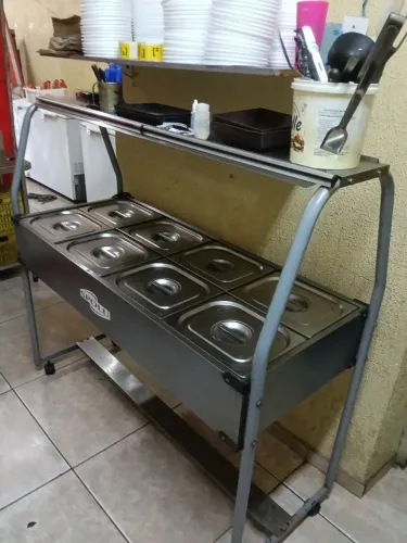 Balcão de inox para cozinha com oito Cubas 127 v