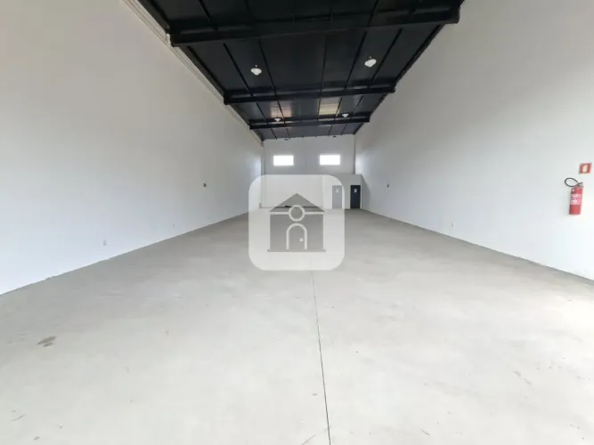 Loja comercial para locação no bairro Novo Mundo