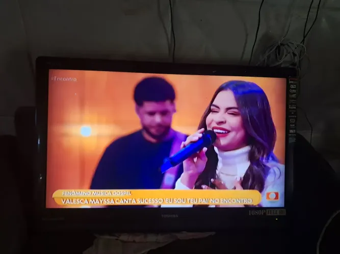 Vendo televisão Toshiba 42