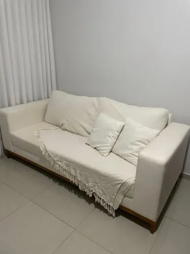 Sofá seminovo