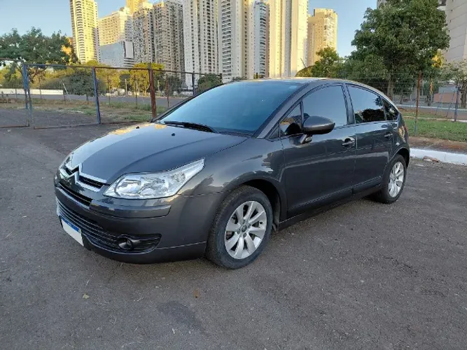 Citroen C4 GLX 1.6 Flex 16V 5P Mec. 2013