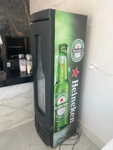 Cervejeira Heineken 300litros
