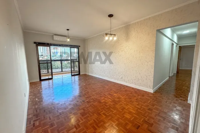 Apartamento à venda com 3 dormitórios no Edifício José Carbonari, Centro, Itatiba/SP