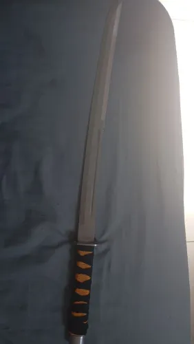 Ítem de colecionador : Katana com bainha de couro