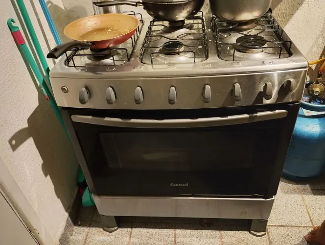 Fogão 6 bocas em perfeito estado !