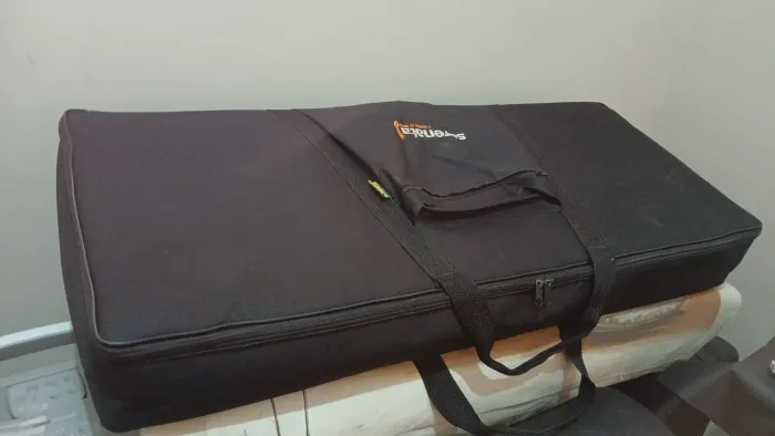 Bag de Teclado 5/8 luxo. Nova