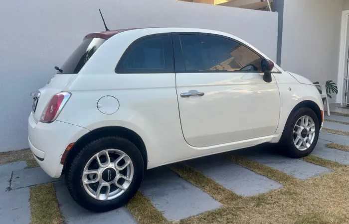 Fiat 500 Cult 1.4 Flex 8V EVO Dualogic 2015