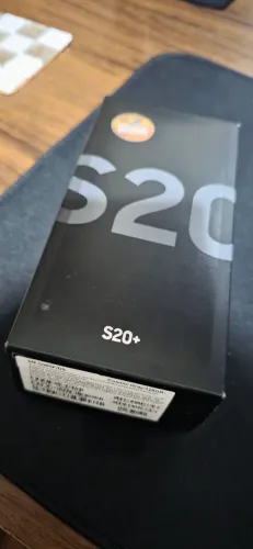 Samsung Galaxy S20+ tela com defeito