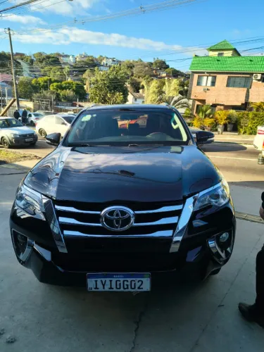 Toyota Hilux SW4 SR 4X2 2.7/ 2.7 Flex 16V Aut. 2017