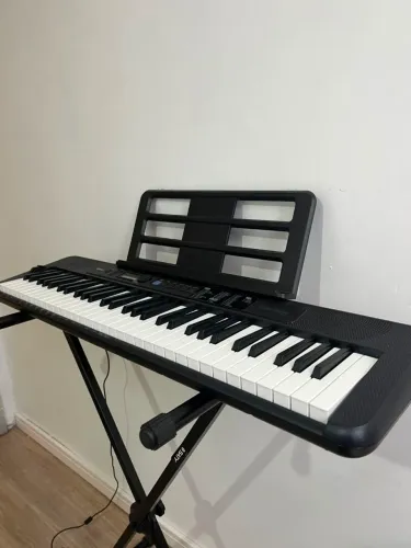 Teclado Casio CT-S300