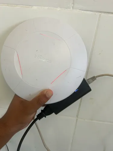 Roteador Intelbras AP310 PoE