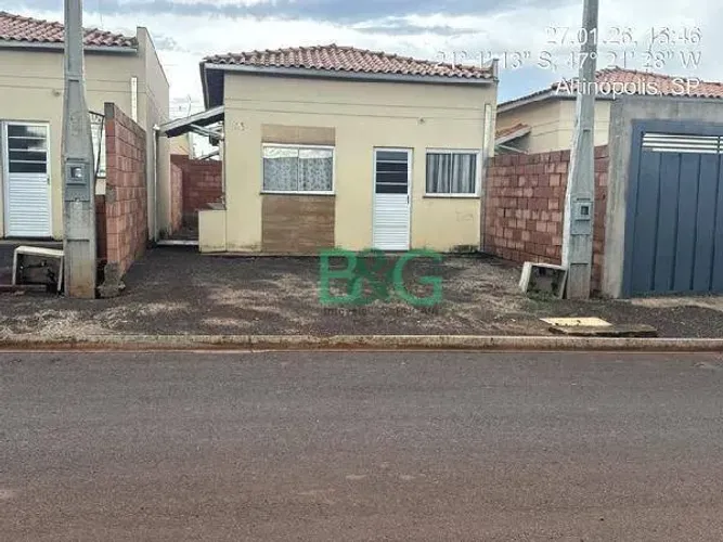 Casa à venda, 47 m² por R$ 138.615,27 - Residencial E Comercial Figueiredo - Altinópolis/S