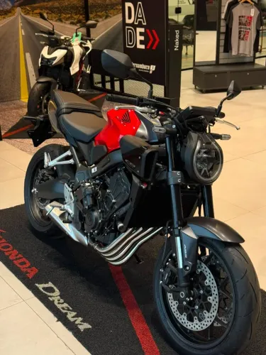 Honda CB 650R E-Clutch 2027 0km - Pronta Entrega - Autorizada Honda Dream