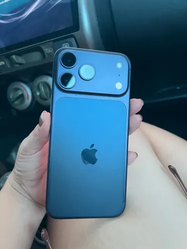 iPhone 17 pro max