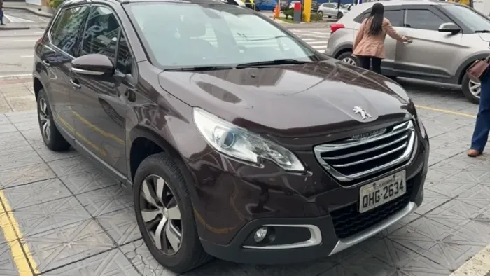 Peugeot 2008 Griffe 1.6 Flex 16V 5P Aut. 2016